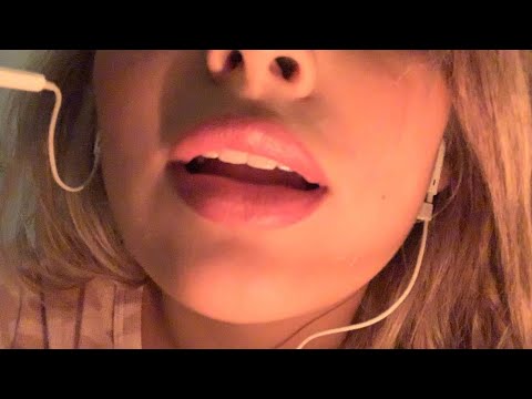 ASMR | Soft singing (whispers, kisses, hand movements)