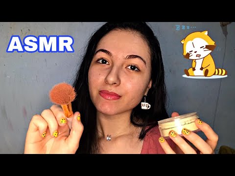 ASMR - VOU TE MAQUIAR DELICADAMENTE!!! (sem edição)