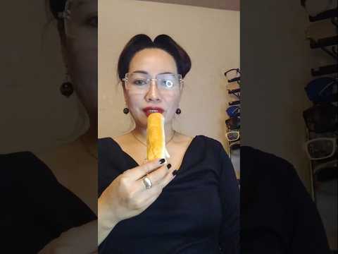 ONE TIME BITE GARLIC BREAD #everyone #mukbang #shortsfeed #onebite #challenge #crazylady