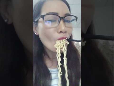 RAMEN NOODLES #mukbang #shortsfeed #food #everyone #foodie #slurping #noodles