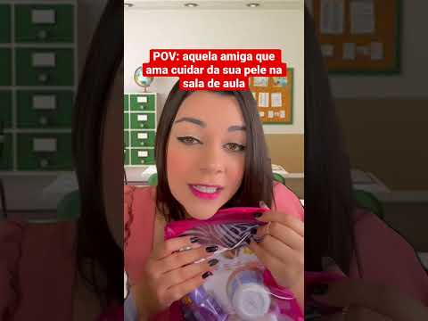 POV: aquela amiga que ama cuidar da sua pele na sala de aula #shorts