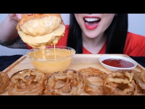 PEPPERONI BURGER + ONION RINGS + CHEESE SAUCE (ASMR EATING SOUNDS) LIGHT WHISPERS | SAS-ASMR