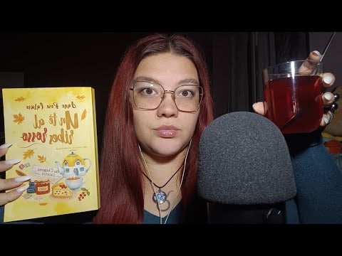 RECENSIONE UN TÈ AL RIBES ROSSO di Jane Rose Caruso (Whispering, Tapping) 😴💜 | ASMR ITA
