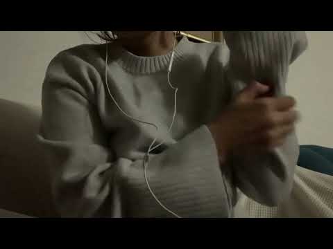 sleepy skin and fabric scratching lofi ASMR 