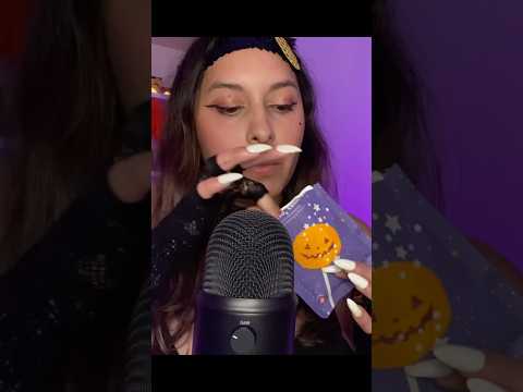 🎃♥️ #asmr #asmrcommunity #eating #eat #candy #relax