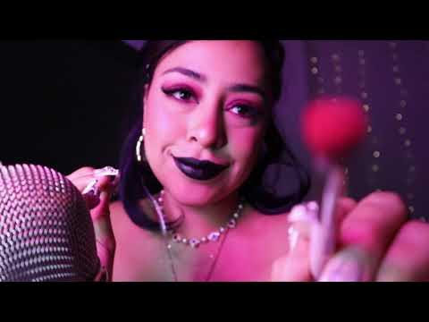 ASMR / TE MAQUILLO PARA UNA FIESTA DARK MUY RELAJANTE