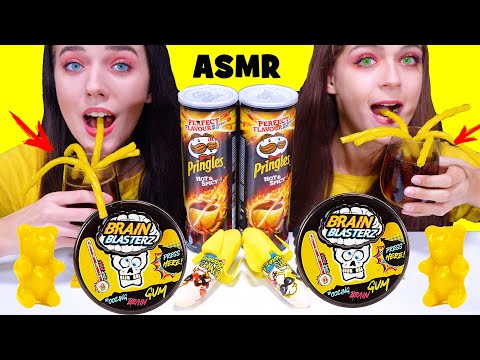 ASMR YELLOW AND BLACK FOOD BANANA SPRAY, GUMMY RACE, SPICY CHIPS, BUBBLE GUM MUKBANG 먹방