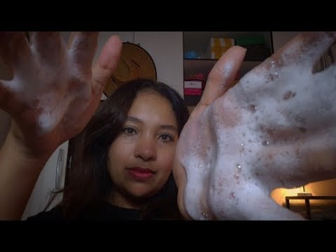 ASMR Dermatologista de couro cabeludo, com tratamento completo, lavagens, espumas, fala suave🌿🌙