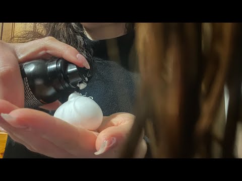 ASMR doing beach curls on you🧝🏼‍♀️ real hair, styling foam - no talking