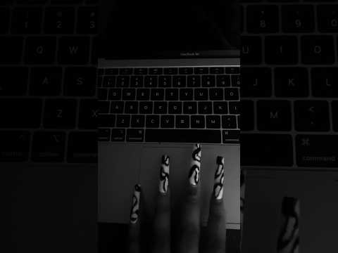 Who can guess what I spelled?? 🤔 #asmr #nailtapping #explorepage #shorts