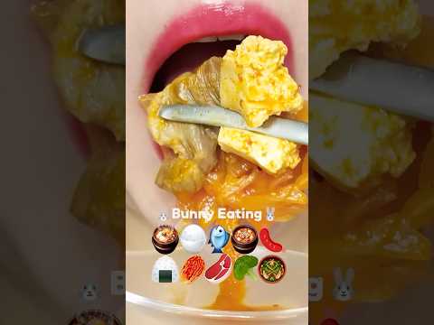 Spicy Kimchi Stew 🍲 MUKBANG 김치찌개 먹방 (sped up)