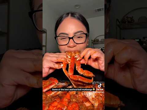 Seafood boil #mukbang #short #seafoodboil #mrbeast  #mrcrabs