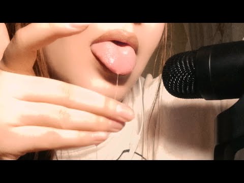 ASMR Painting With Spit | Relaxing Visual & Mouth Sounds