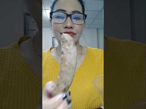 One bite sausage #everyone #mukbang #shortsfeed #crazily #eating #eatingchallenge #sausage