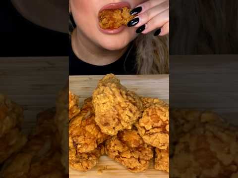 KFC Spicy Wings #asmr #food #kfc #chicken