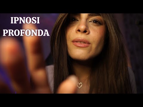 ASMR IPNOSI PER UN SONNO PROFONDO | Soft Spoken - Hand Movements