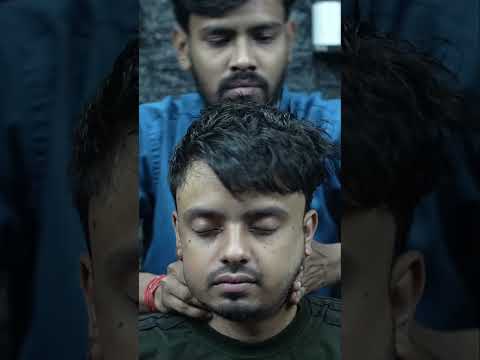 Simple Satisfying ASMR Massage Video With Crunchy Neck Cracking #shorts