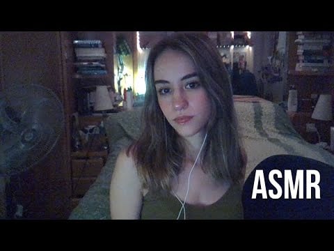 ASMR español 🥰 SUSURROS RELAJANTES (explicando cosas sobre mi)