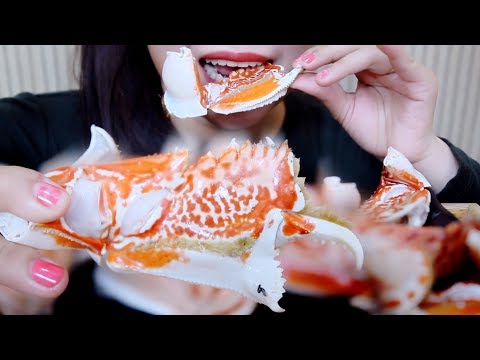 ASMR Calappidae claws (Japanese shame faced crab) EATING SOUNDS | LINH-ASMR