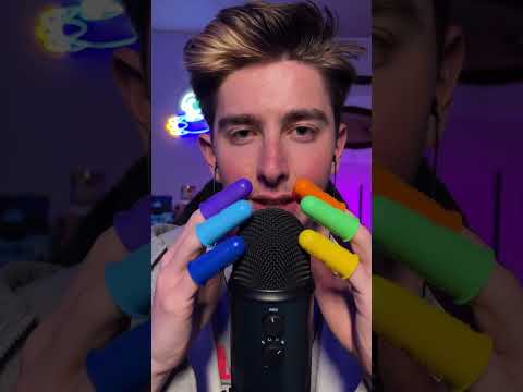 #asmr #tingles #asmrtriggers #sleep #relax #asmrtingles