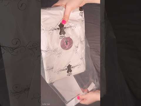 I’ve got NEW latex!!! 🖤✨ #unboxing #latex #unbox #asmr