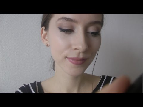 ASMR - Stroking, bristles, tapping, scratching, wooden spoon ;)