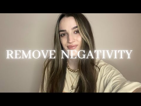 Reiki ASMR | Remove Negativity | Plucking, Cleansing, Aura scan, hand movements, rain