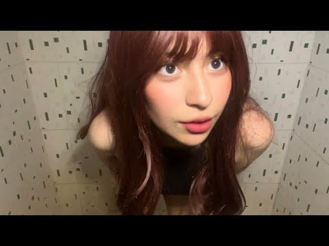 asmr/te doy un baño 🛀 rápido y caótico
