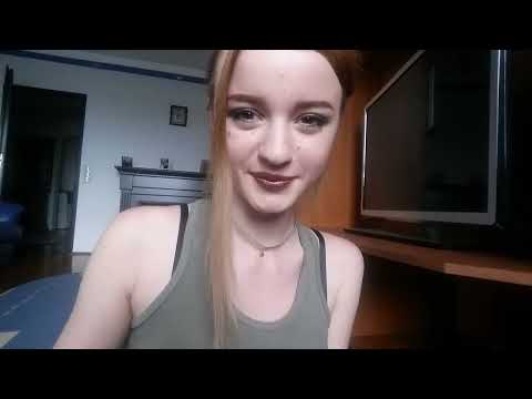 KISSING SOUNDS & LEATHER TAPPING ASMR