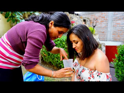 Doña Esperanza - relaxing ASMR Limpia (Spiritual Cleansing) head, neck, face, back massage in Cuenca