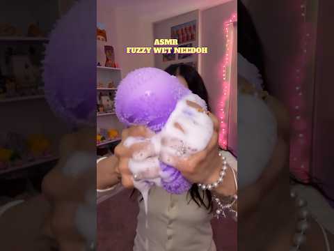 ASMR✨ #asmrvideos #triggersforsleep #tingles #wetsquishyyy