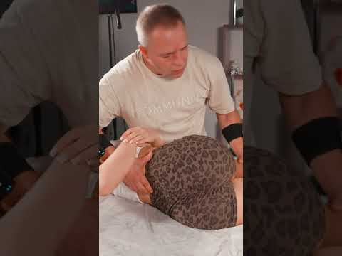 Intense pain massage and chiropractic for Christina #chiropractic
