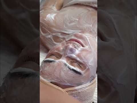 Indulge in Luxurious Foam Facial Treatment: Pure Relaxation! #shorts