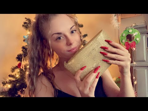 ASMR! Tapping on Christmas Presents! 🎁