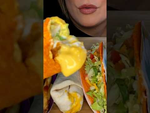 Cheesy Taco Bell #shorts #asmr #asmreating #tacobell