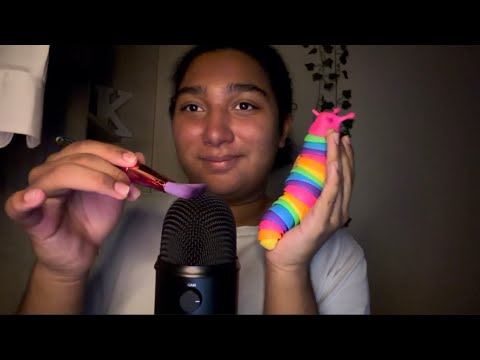 ASMR: triggers faites percer j’ai besoin de buzz s’il vous plaît￼ la famille ￼