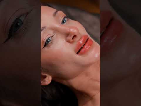 Unique deep tissue massage and leg stretching for Marcelle #chiropracticadjustment