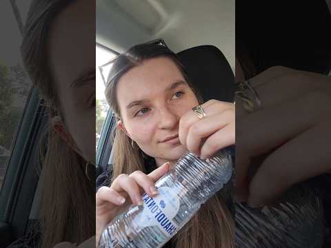 Random ASMR in my car 🍶 #asmr #relax #waterbottle #car #lofi