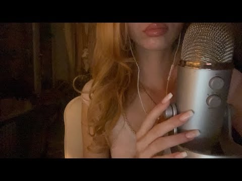 ASMR counting and tapping ( Ear to Ear )