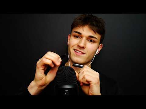 ASMR that sounds better through speakers than headphones