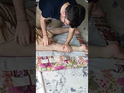 Post-workout relaxation treatment for hamstring muscles #satisfying #relaxing #asmr #shorts #massage