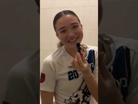 Handball players try ASMR