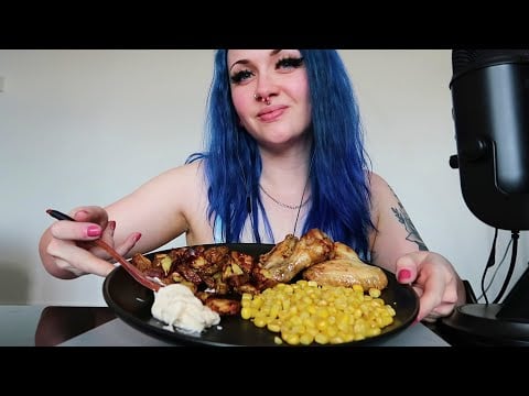 ASMR Eating Chicken Wings, Potatoes & Sweetcorn (Eating Sounds)