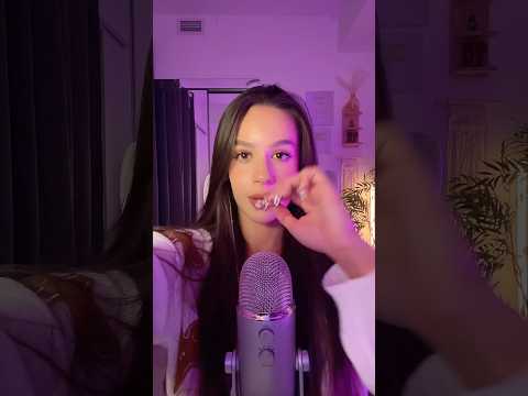 Invisible clips asmr ✨ hair braids and massage 💆🏻‍♀️ #asmr #asmrvideo #asmrsounds #sleep #tingles