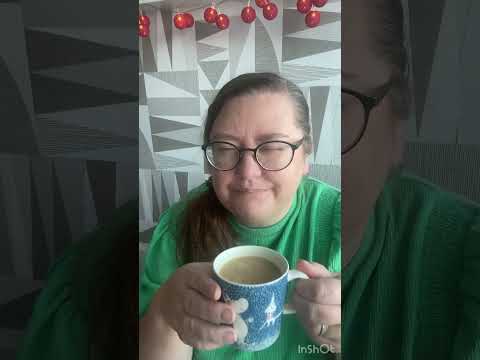 I år har jag en kaffekalender. Ska testa göra sköna asmr-ljud med den varje dag. ☕️ #asmr
