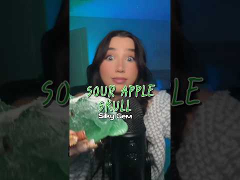 Silky Gem ASMR 💚 #asmr #tingley #asmrtriggers #relax #asmrvideos #asmrvideo #tingly #silkygem