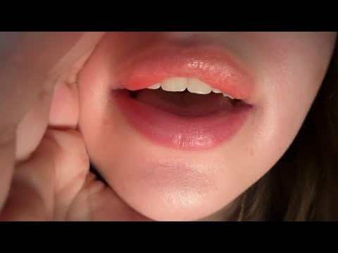 asmr ~ My Stalker Storytime! w/ stuttering, mouth sounds & hand movements