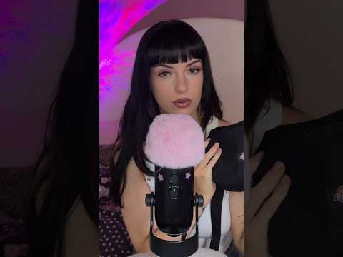Je FOUILLE dans le sac de mon COPAIN…😱 (ASMR)