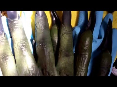 Whole lotta GLOVES 💘  gloves 🔢 counting in Dutch (part 1) [[ASMR]]