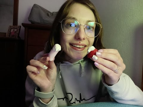 ASMR | Mukbang: Morangos & Marshmallows com Chantilly